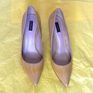 Joan & David Daamery women pump mustard patent leather shoes hills 8M